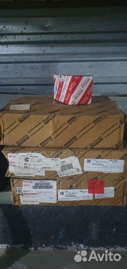 Передние тормозные диски, колодки