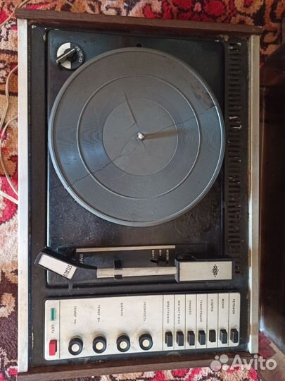 Рондо-202. Проигрыватель виниловых дисков