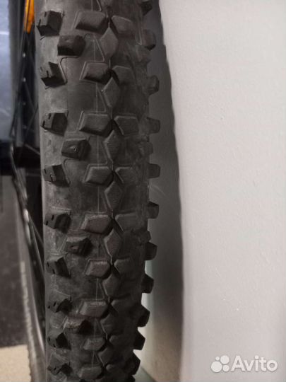 Колесо заднее 27,5 под трещётку с покрышкой