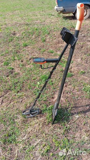 Металлоискатель quest x5