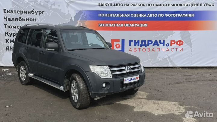 Привод передний левый Mitsubishi Pajero (V90) 3815