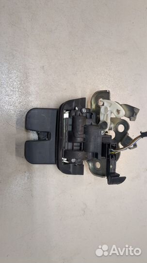 Замок багажника Audi Q7, 2010