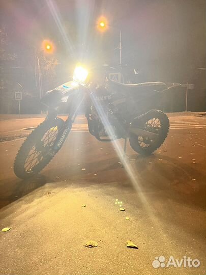 Avantis Enduro 300 PRO Carb FCR Exclusive