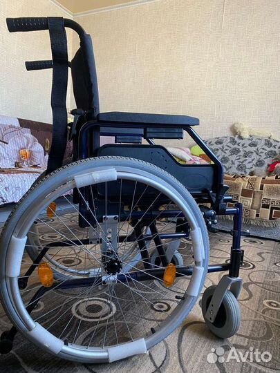 Инвалидная коляска