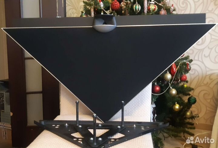 Bang & Olufsen BeoLab 10