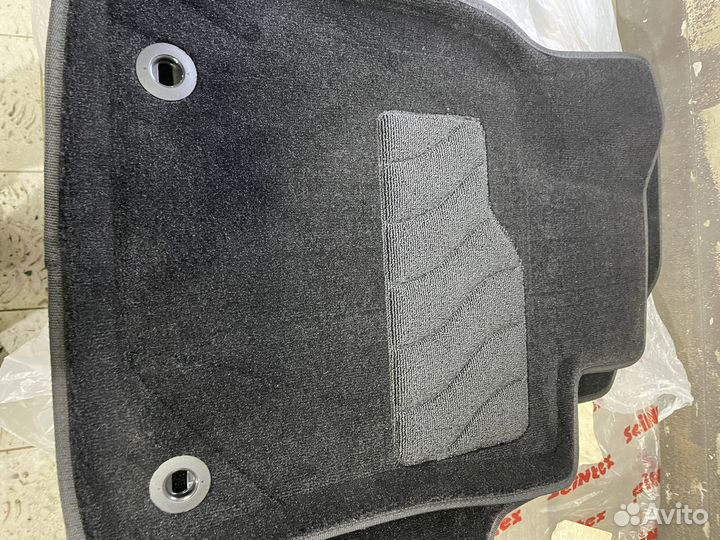 Крвры салона тойота камри v 70,ворсовые