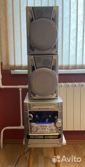 Музыкальный центр LG с караоке