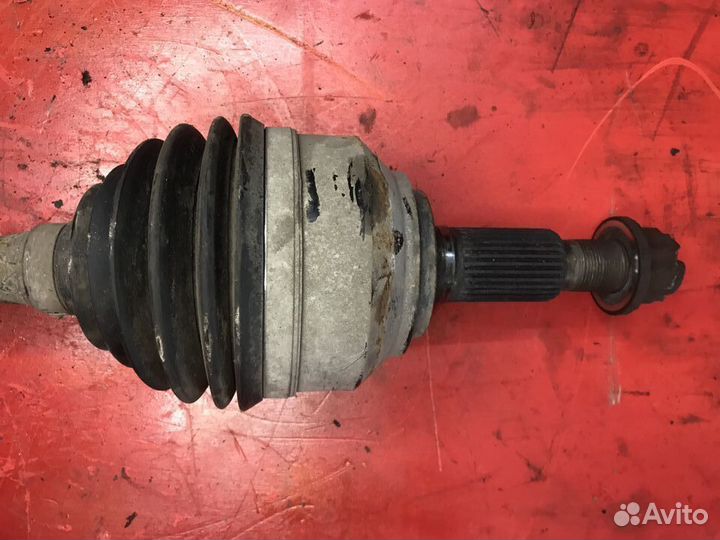 Привод передний Volkswagen Touareg 5.0 AYH