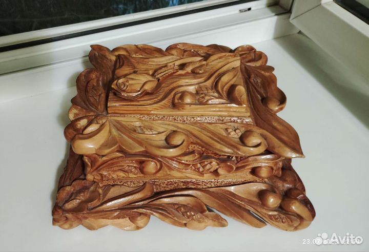 Шкатулка деревянная