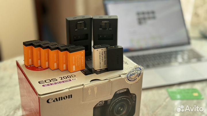 Canon 200d kit + допы + 2 объектива