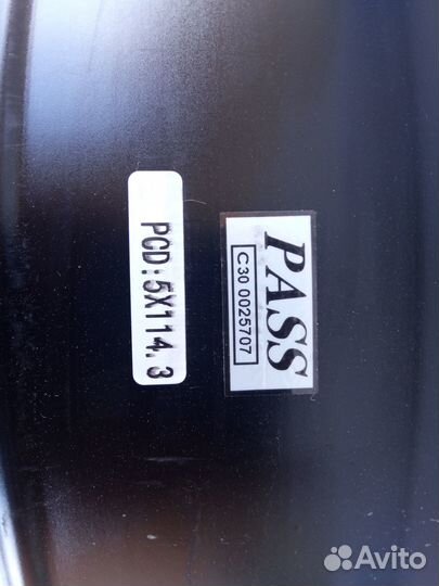 Литой диск R16