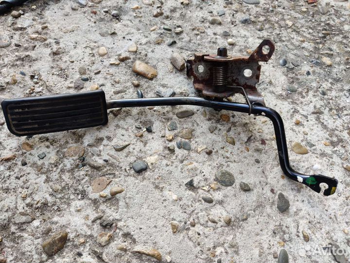 Педаль акселератора с тросом Хонда фит GD3 L15A