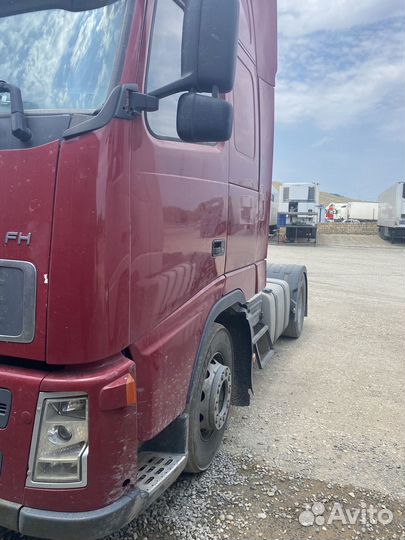 Volvo F12, 2004