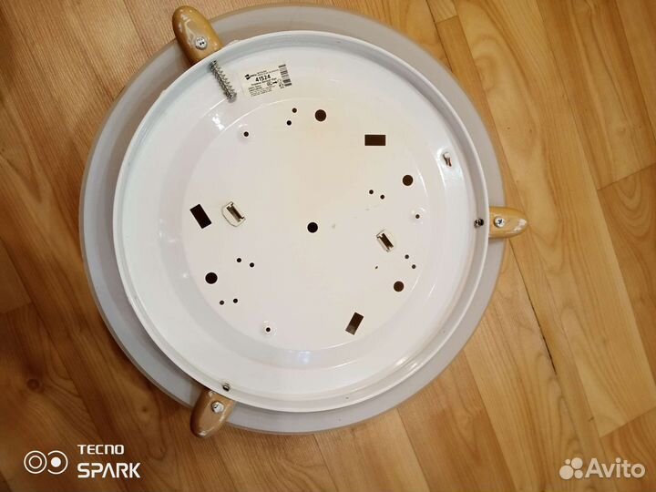 Светильник - плафон