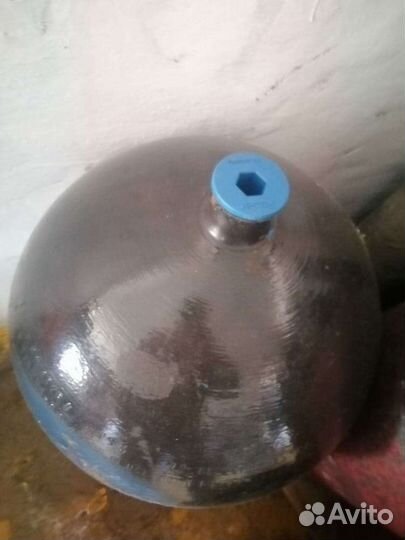 Газовый баллон для автомобиля