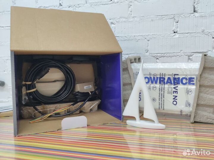 Эхолот lowrance hds 9 live