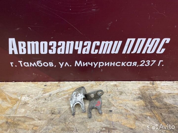 Кронштейн троса кпп LADA X-Ray