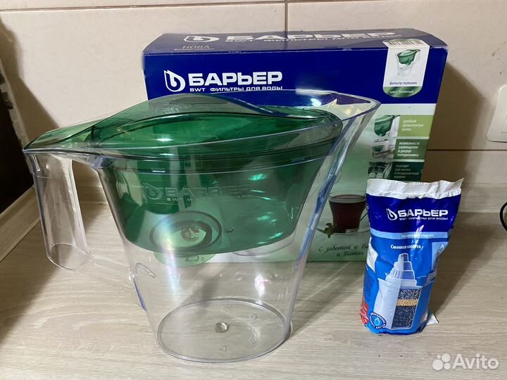 Фильтр-кувшин для воды Барьер. Новый