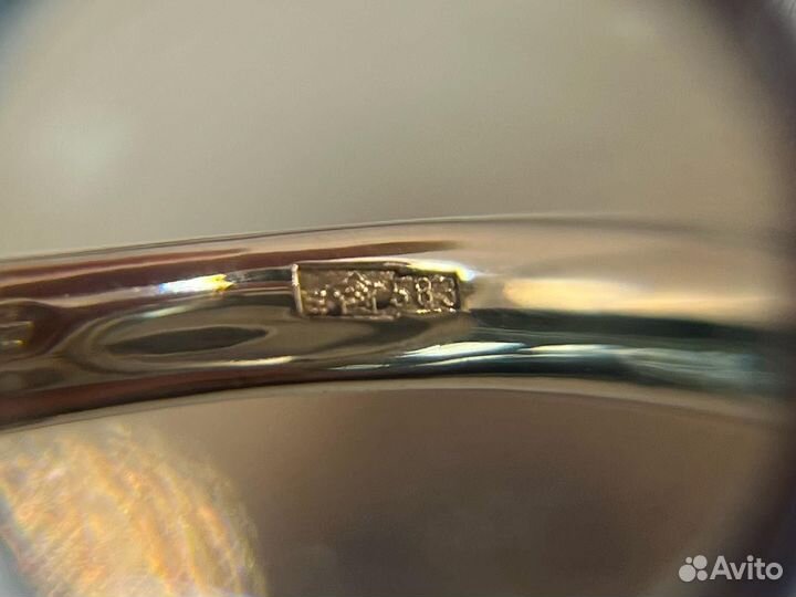 Золотое советское кольцо с бриллиантами 583 пробы