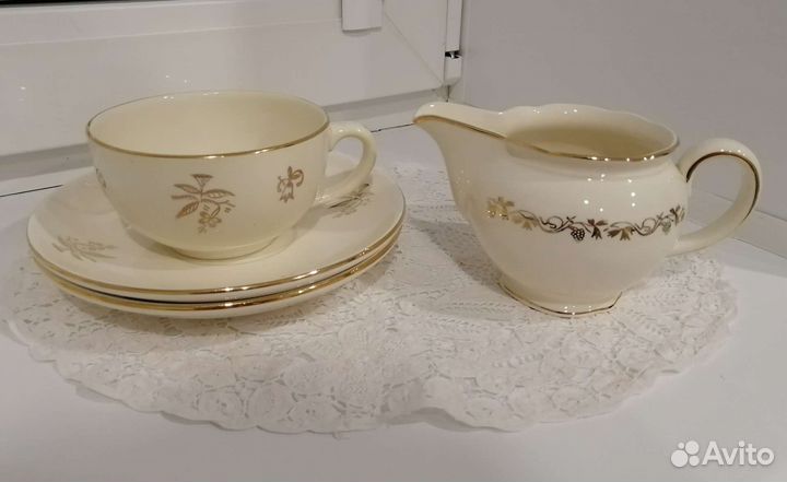 Настенная тарелка, чайная пара. Villeroy&boch