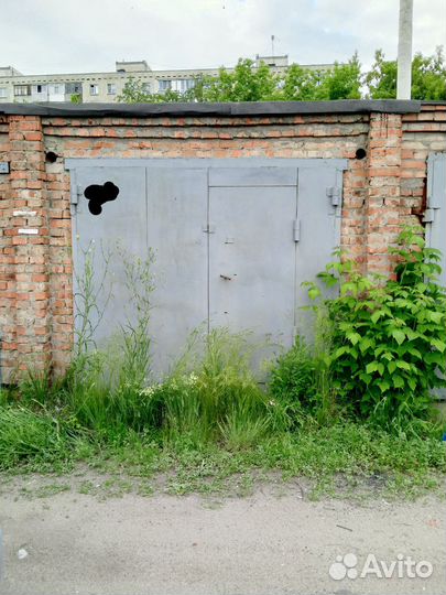 Продам кирпичный гараж 21кв