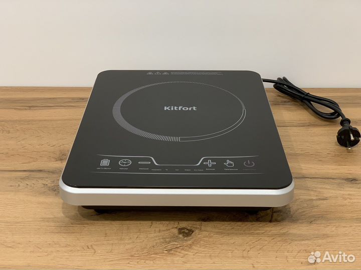 Индукционная плитка Kitfort кт-102