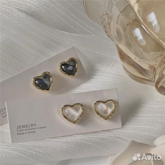 Женские серьги в виде сердец