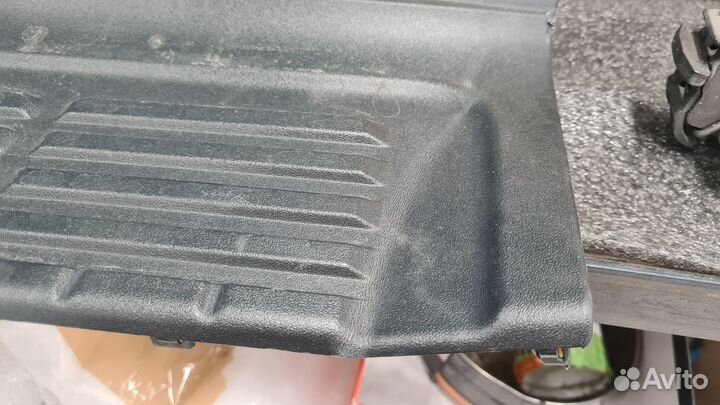 Накладка заднего бампера toyota land cruiser 200