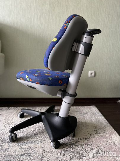 Ортопедический стул для школьника