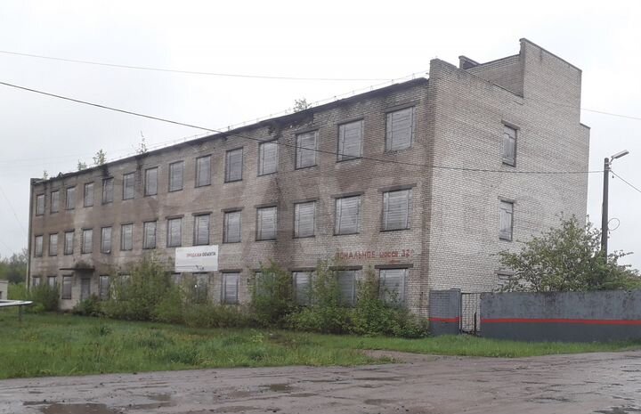 Склад, 1300 м²