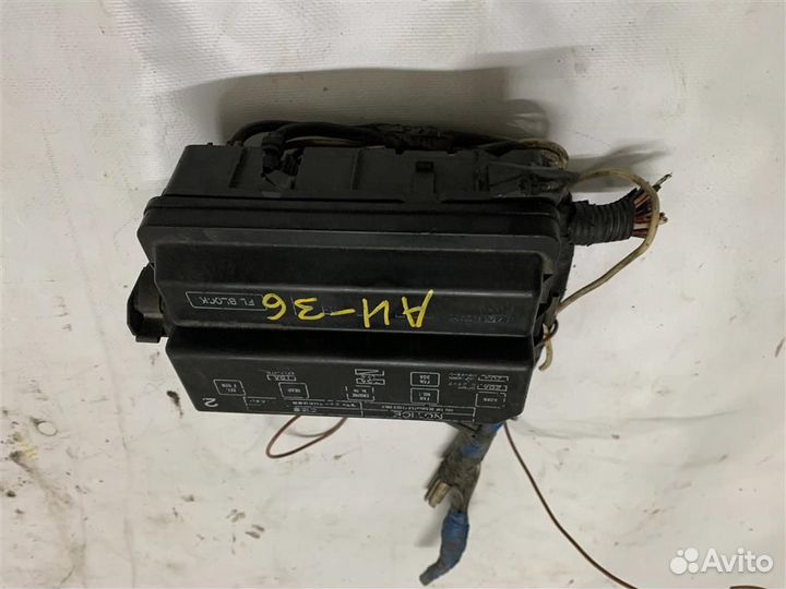 Блок предохранителей toyota corolla AE104