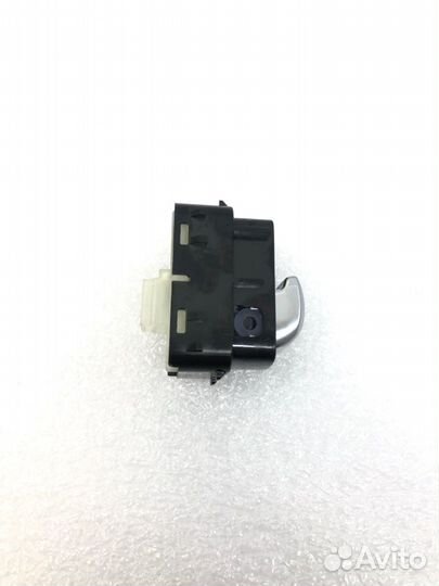 Кнопка задняя Mercedes-Benz Glc Coupe C253