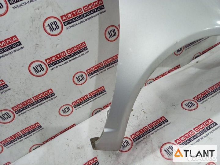 Крыло переднее правое toyota platz