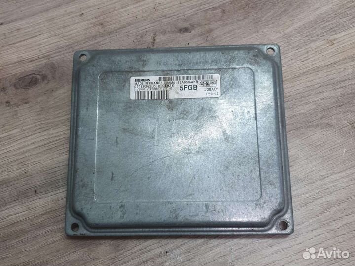 Блок управления двигателем ford focus 2