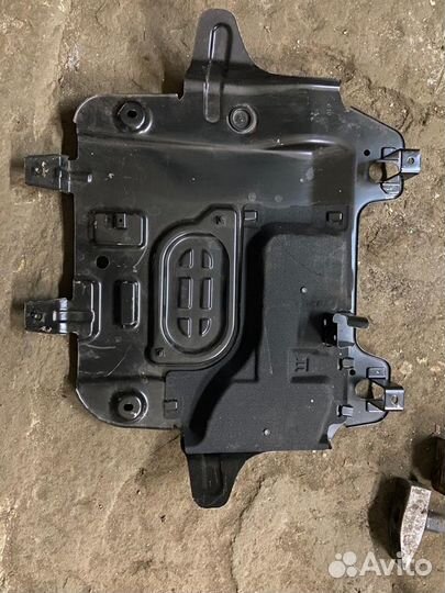 Защита двигателя Toyota Land cruiser Prado 150