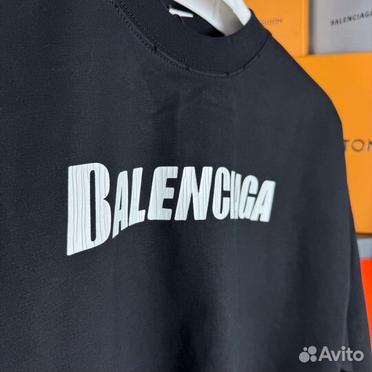 Лонгслив Balenciaga