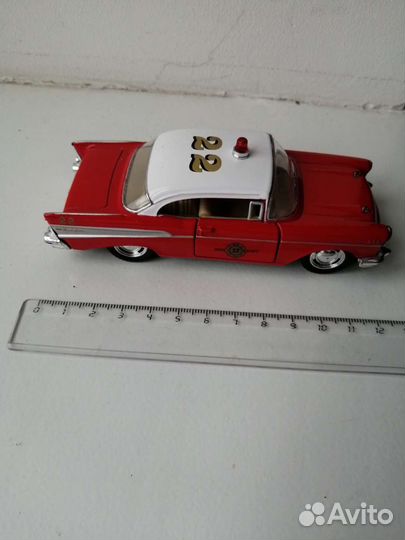 Модель автомобиля 1957 Chevrolet Bel air 1/40