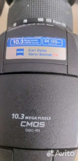 Sony cyber shot DSC-R1