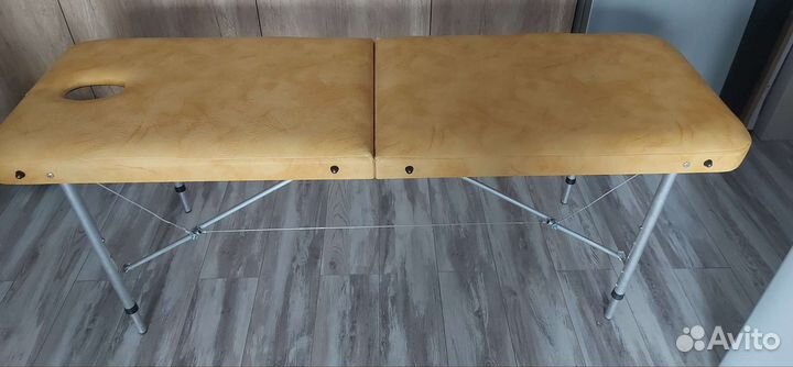 Кушетка с регулировкой высоты