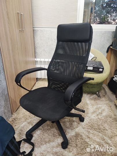 Компьютерное кресло