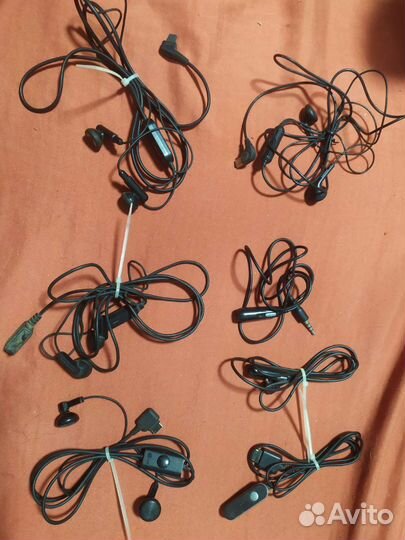 Наушники разные