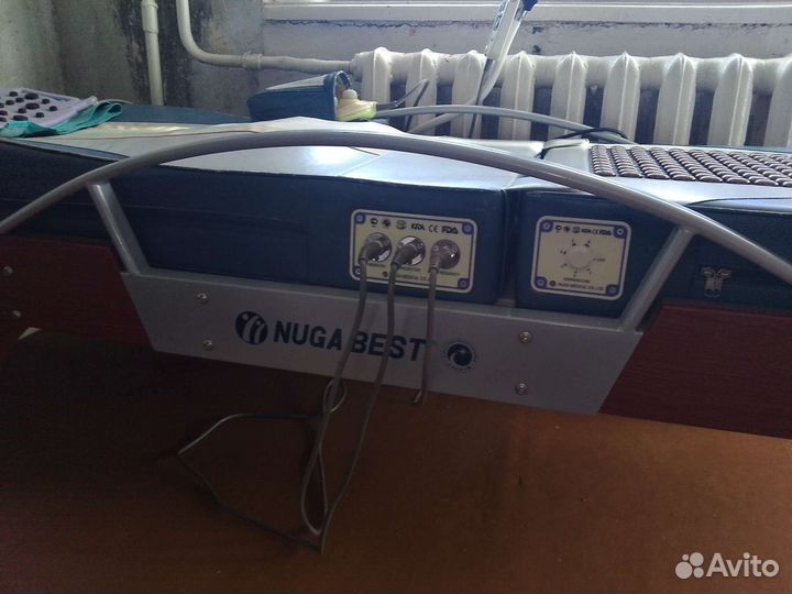 Массажная кровать б/у nuga best 5000
