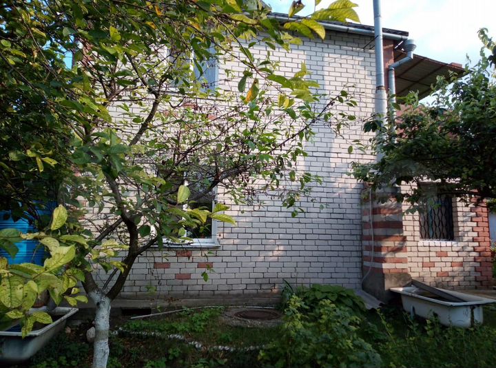 Дом 97,2 м² на участке 8 сот.