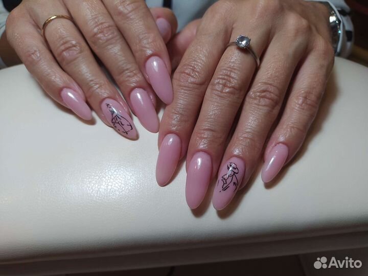 Маникюр на дому