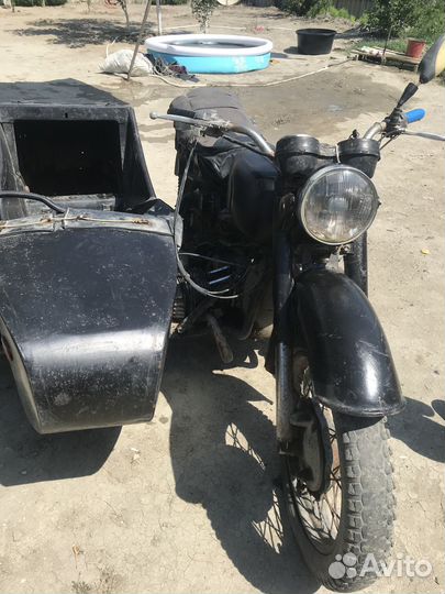 Мотоцикл днепр