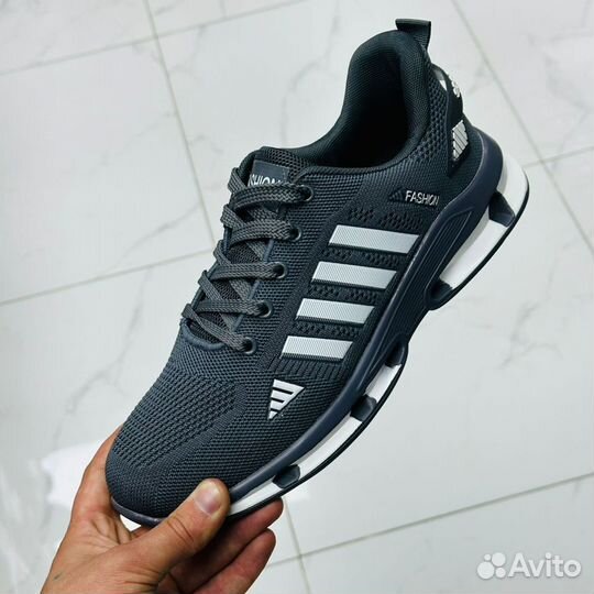 Кроссовки мужские adidas 41,42,43,44,45,46