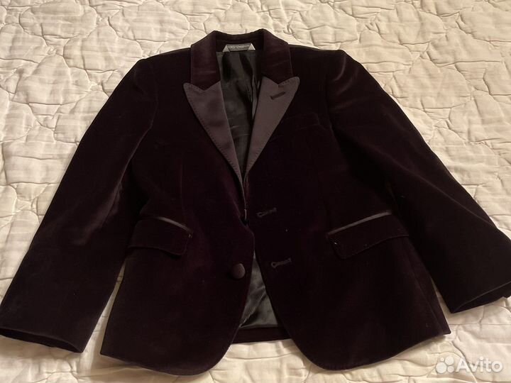 Пиджак черный бархатный для мальчика