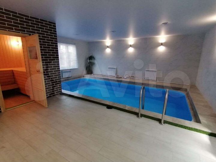 Дом 160 м² на участке 5 сот.