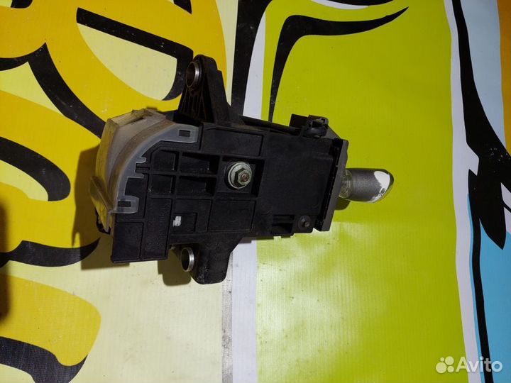 Селектор АКПП Toyota Prius 20