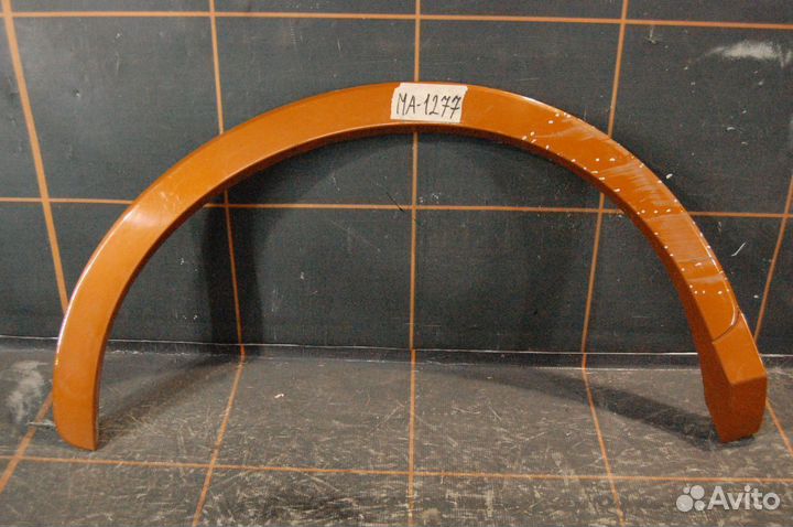 Audi Q3 -Накладка крыла заднего правого